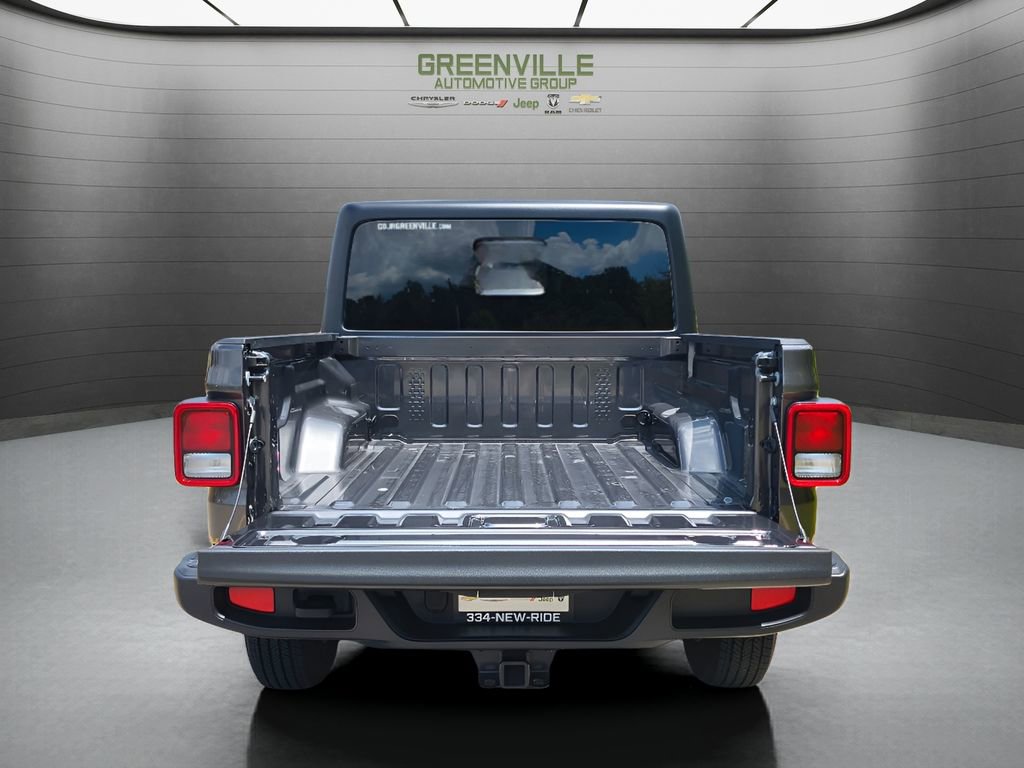 Used 2024 Jeep Gladiator Sport image 33