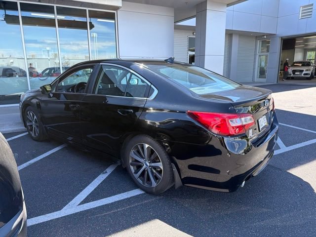 Used 2017 Subaru Legacy 2.5i Limited AWD/4WD image 3