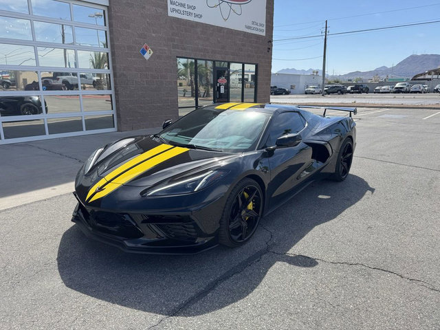 Used 2024 Chevrolet Corvette Stingray Premium Conv w/ Z51 Performance Package image 2