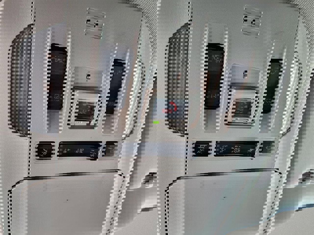 Certified 2021 Toyota Highlander Limited w/ Protection Package #3 (TMS) image 25