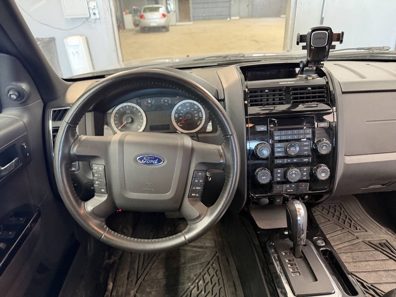Used 2011 Ford Escape Limited w/ 302A Rapid Spec Order Code AWD/4WD image 29