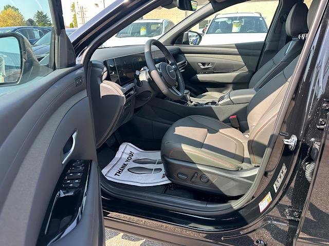 New 2025 Hyundai Santa Cruz Limited image 5