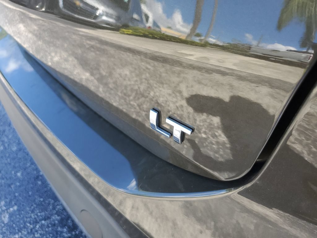 Used 2023 Chevrolet Equinox LT FWD image 10