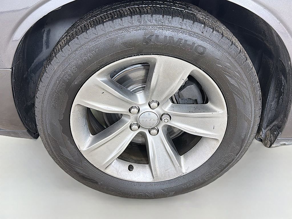 Used 2020 Dodge Challenger SXT image 12