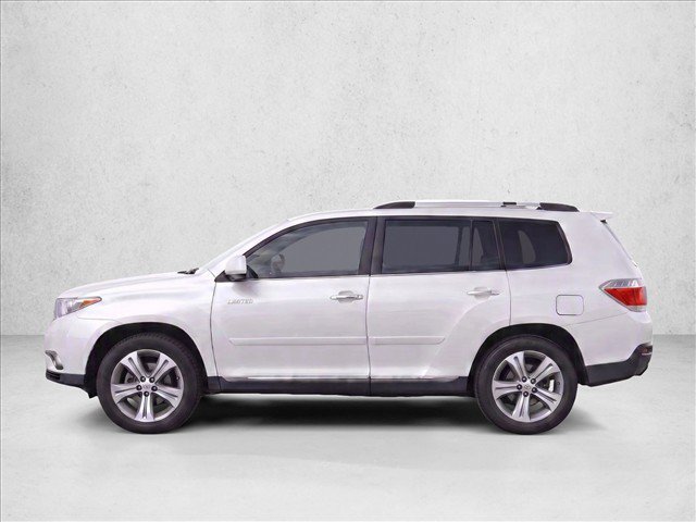 Used 2013 Toyota Highlander Limited AWD/4WD image 24