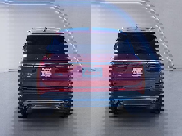 Used 2022 Lincoln Corsair AWD w/ Premium Package image 4