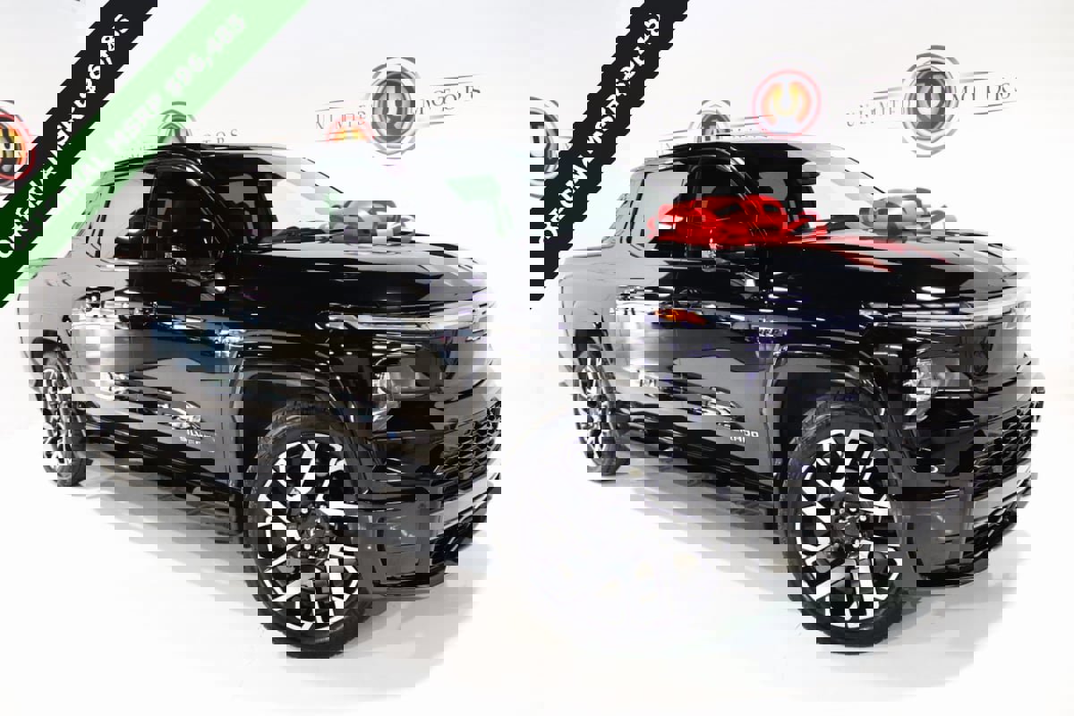 Used 2024 Chevrolet Silverado EV RST image 1