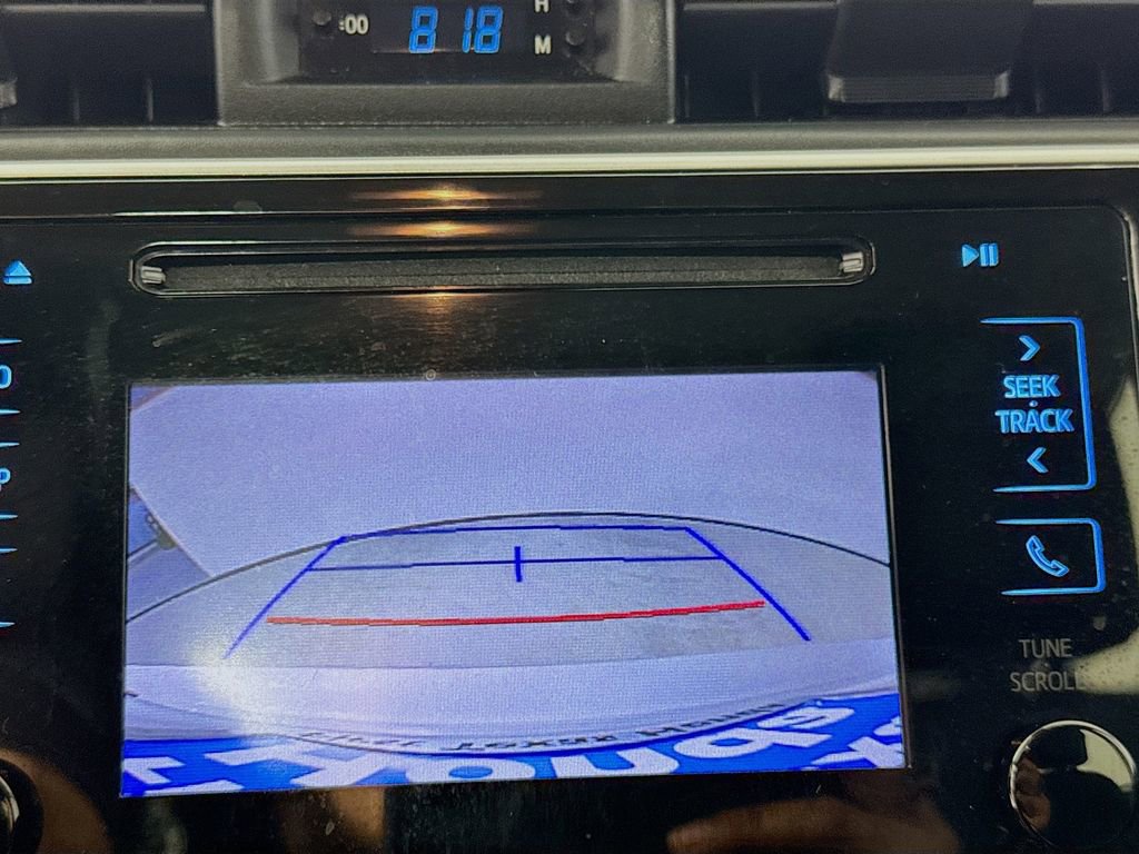 Used 2019 Toyota Corolla LE FWD image 16