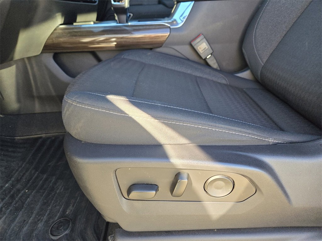 Used 2024 Chevrolet Silverado 1500 RST w/ Z71 Off-Road Package image 19