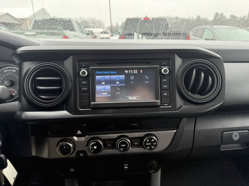 Used 2017 Toyota Tacoma SR image 13