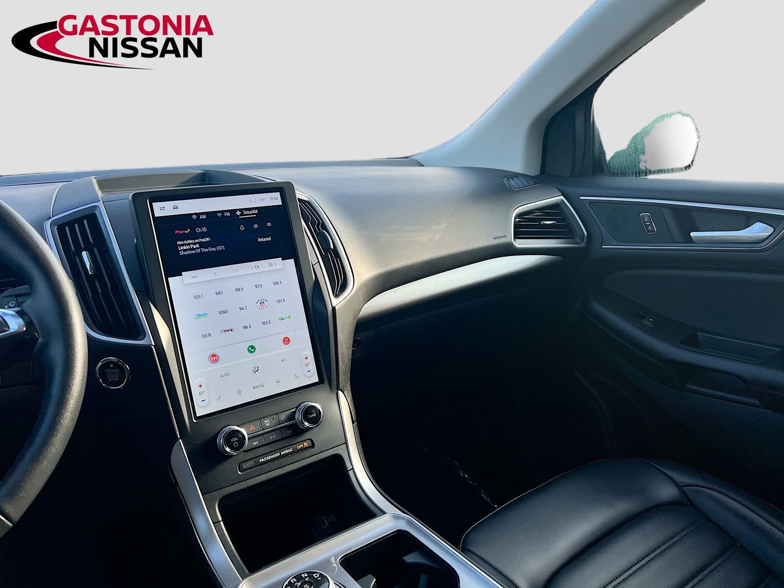 Used 2024 Ford Edge SEL image 29