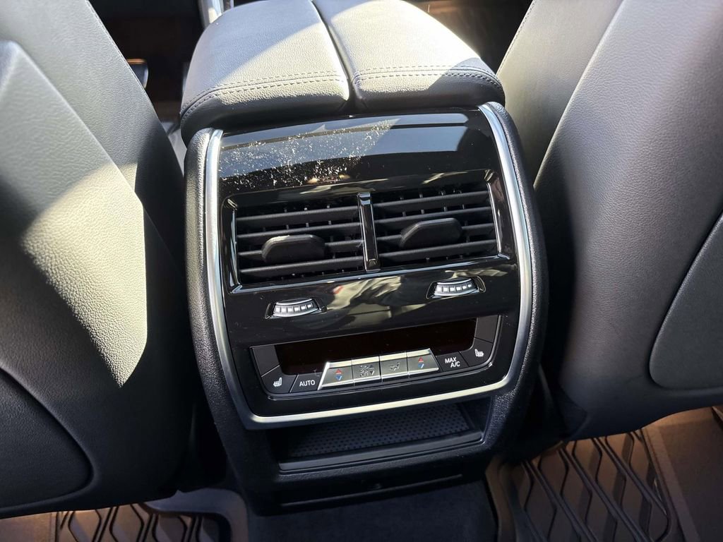 New 2026 BMW X6 xDrive40i image 33