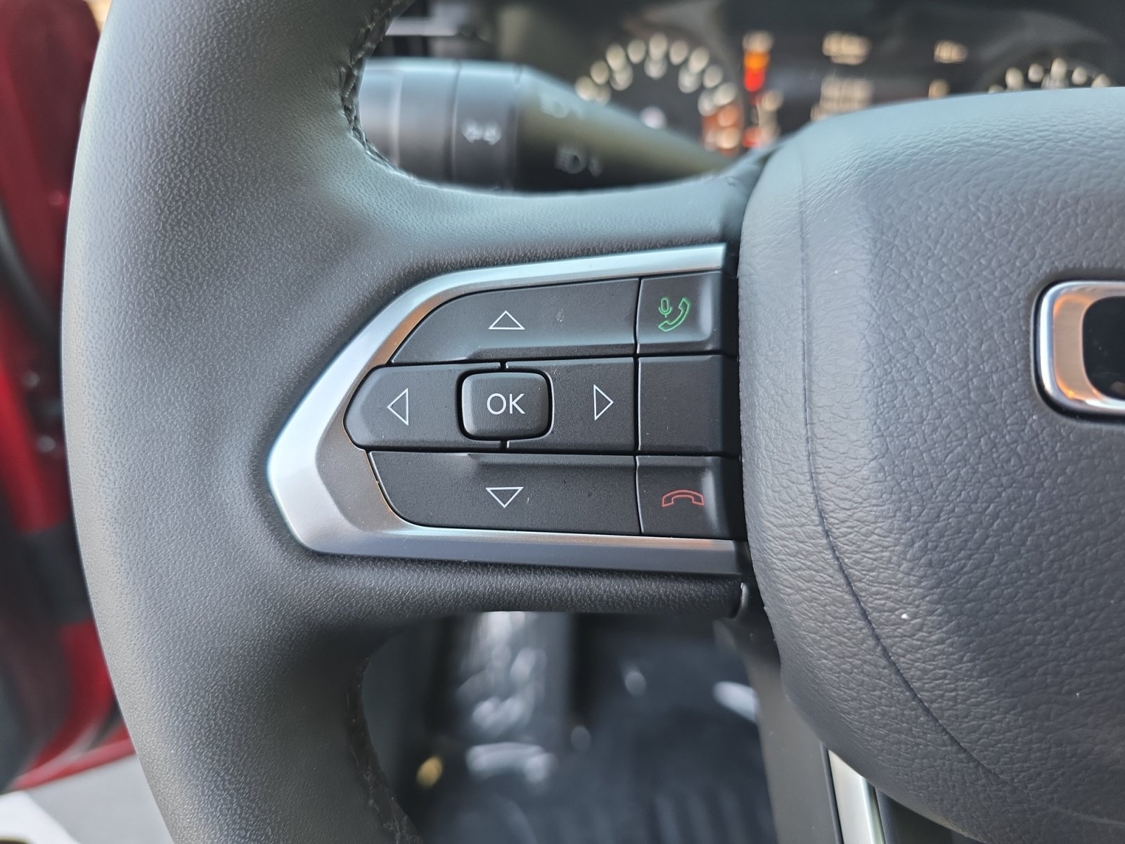 Used 2025 Jeep Compass Latitude w/ Altitude Special Edition AWD/4WD image 17