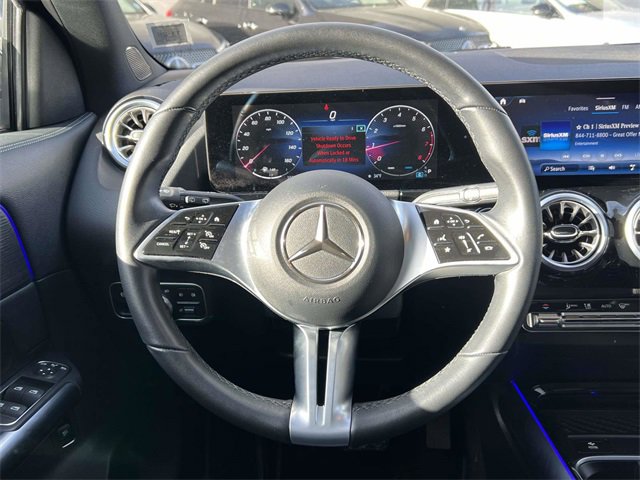 Used 2025 Mercedes-Benz GLA 250 4MATIC image 13