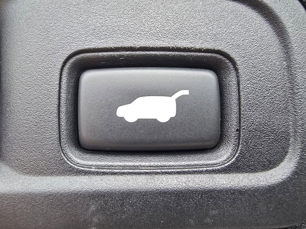 Used 2021 Honda Pilot Touring image 20