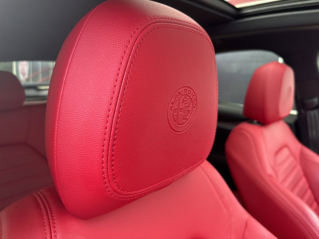 Used 2024 Alfa Romeo Stelvio Veloce image 67