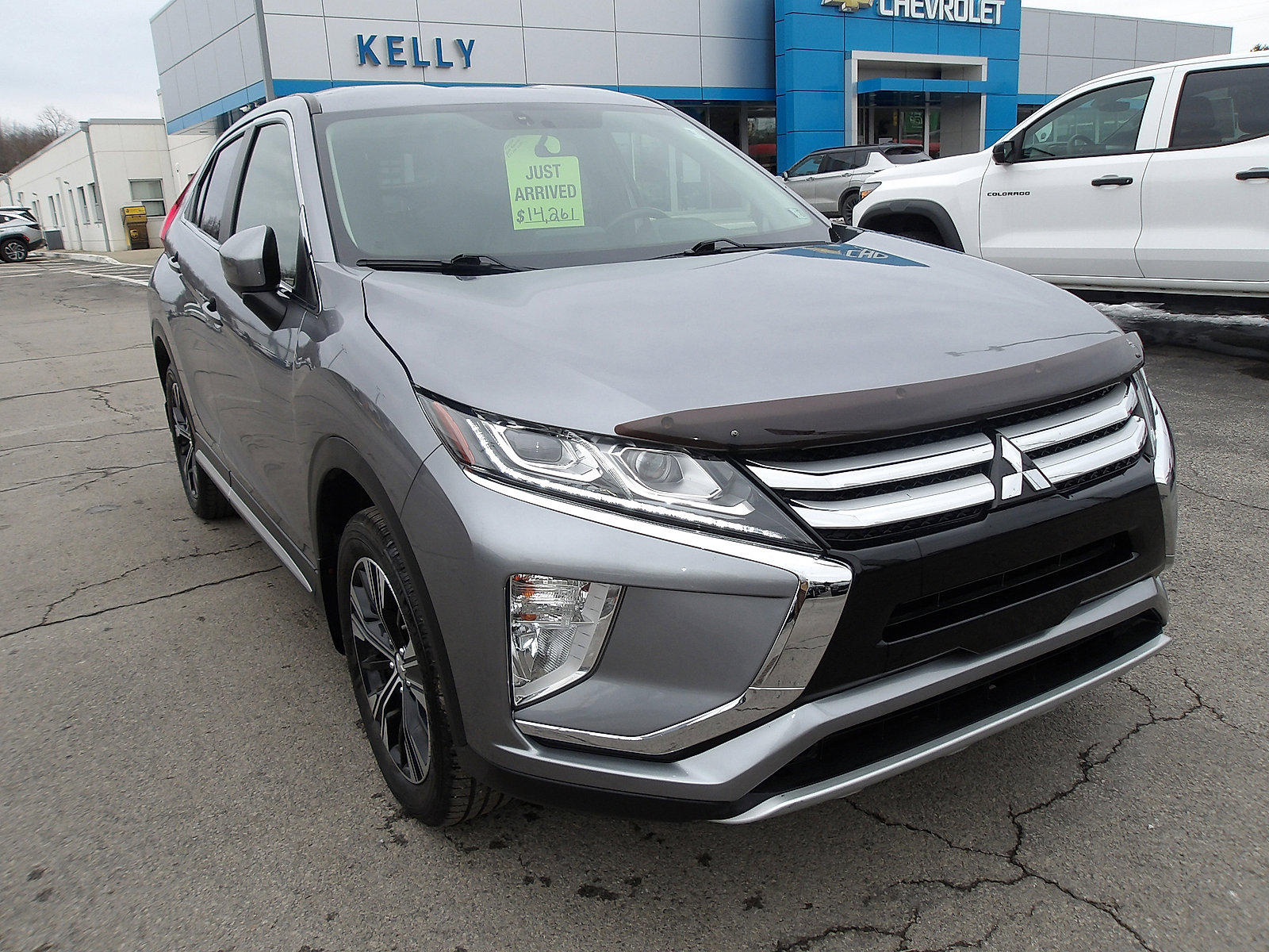 Used 2019 Mitsubishi Eclipse Cross image 1