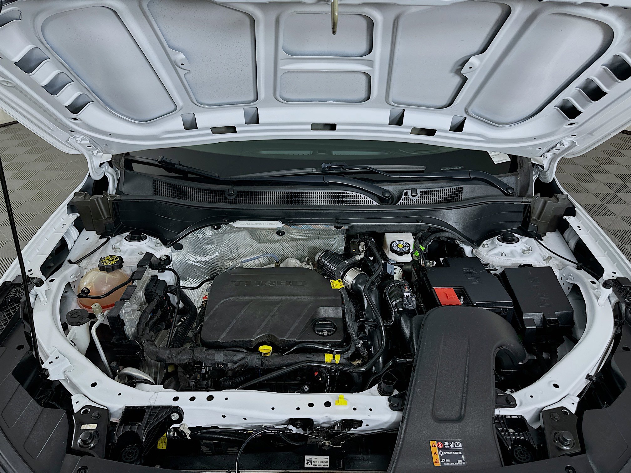 Used 2024 Chevrolet Trax LS FWD image 30