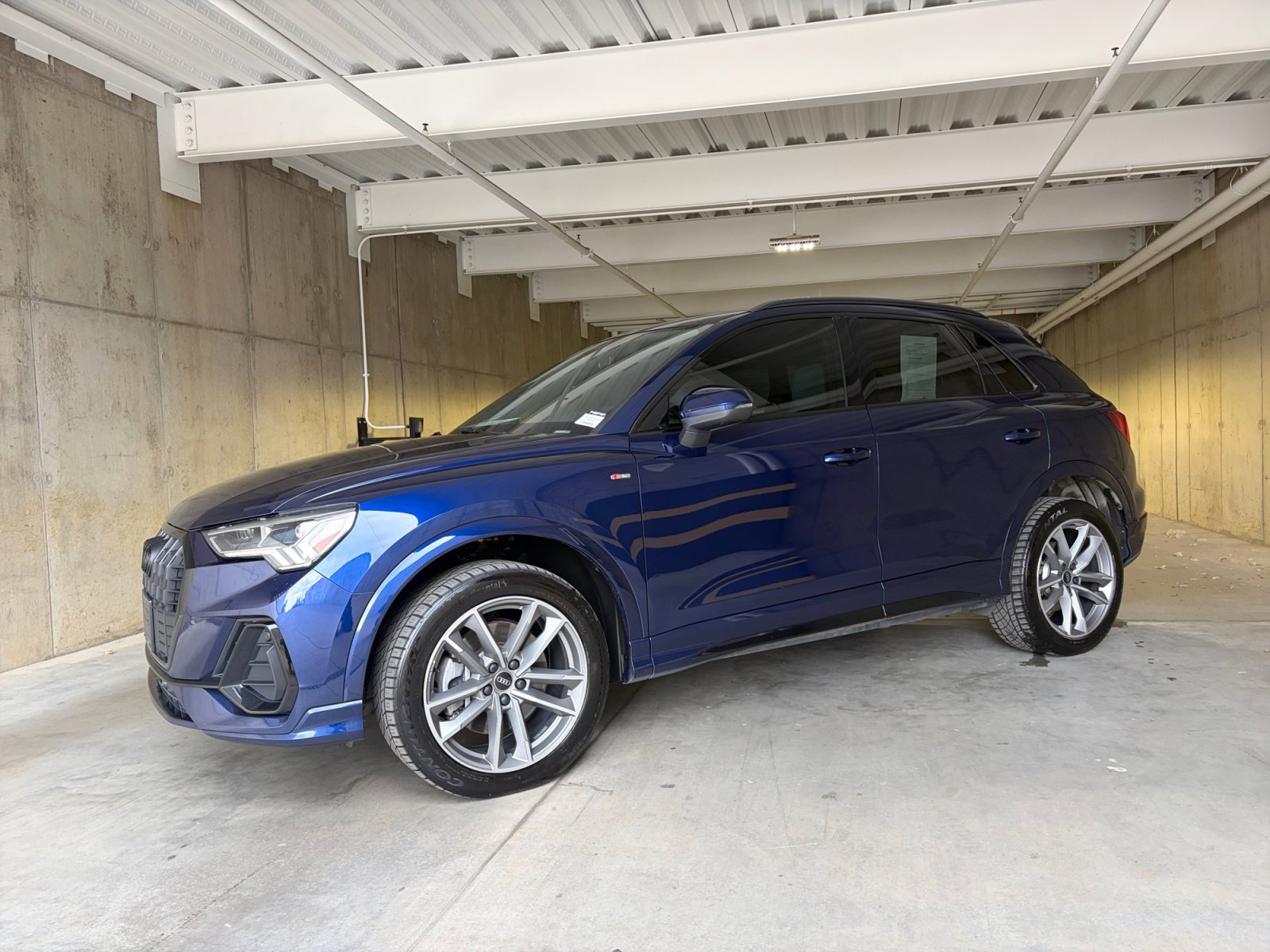 Used 2023 Audi Q3 2.0T Premium Plus AWD/4WD image 1