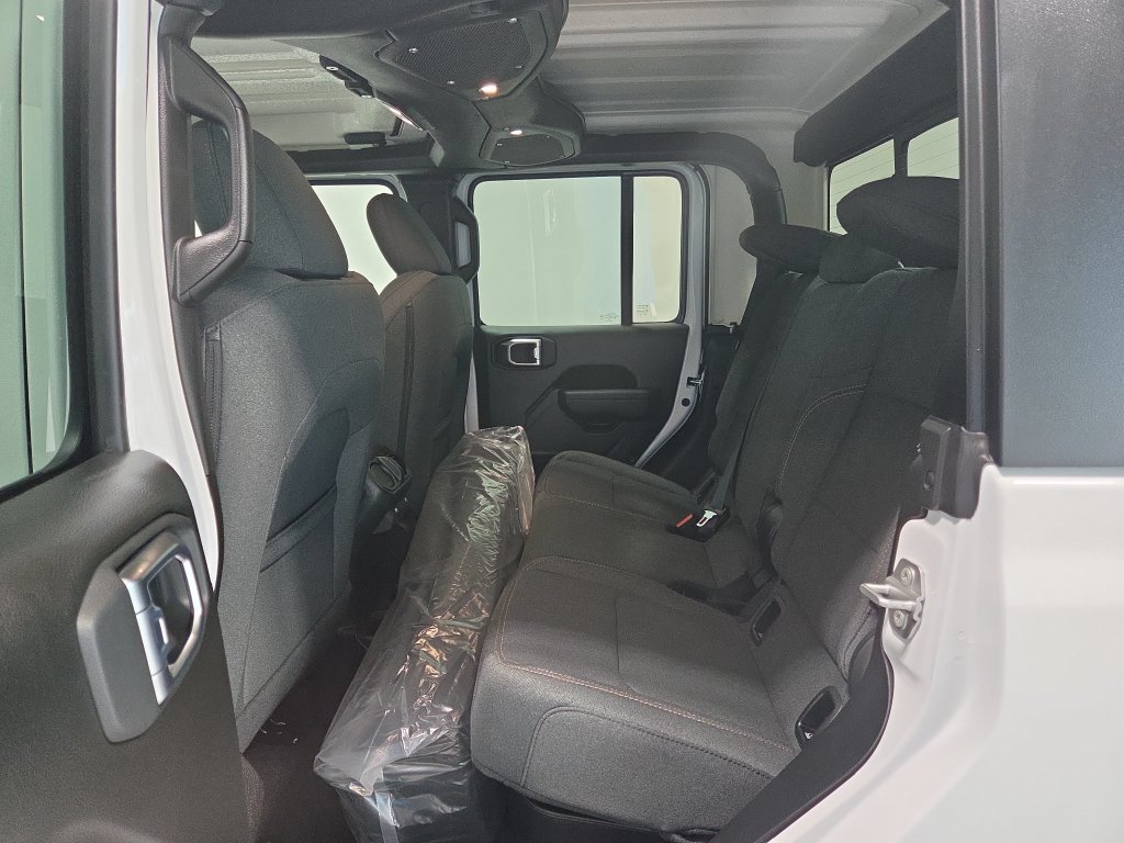 New 2027 Jeep Gladiator Sport AWD/4WD image 15