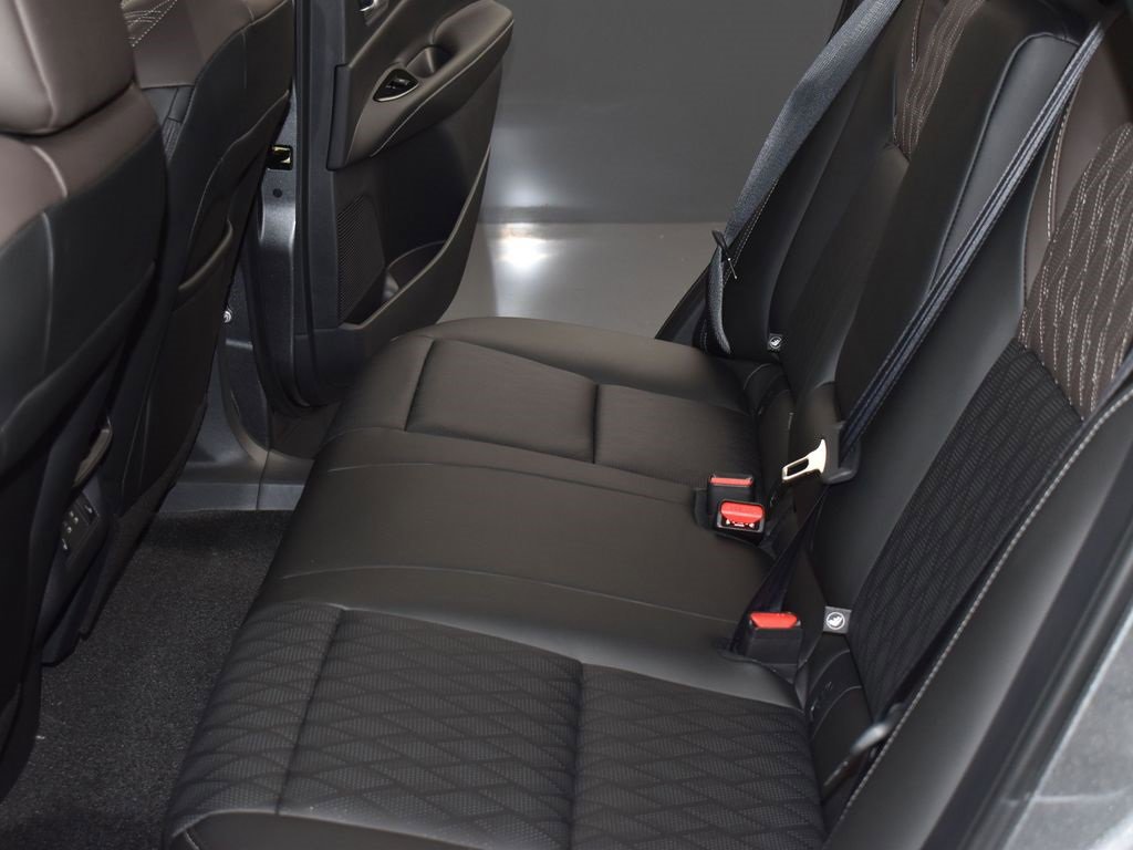 New 2026 Nissan Murano Platinum image 19