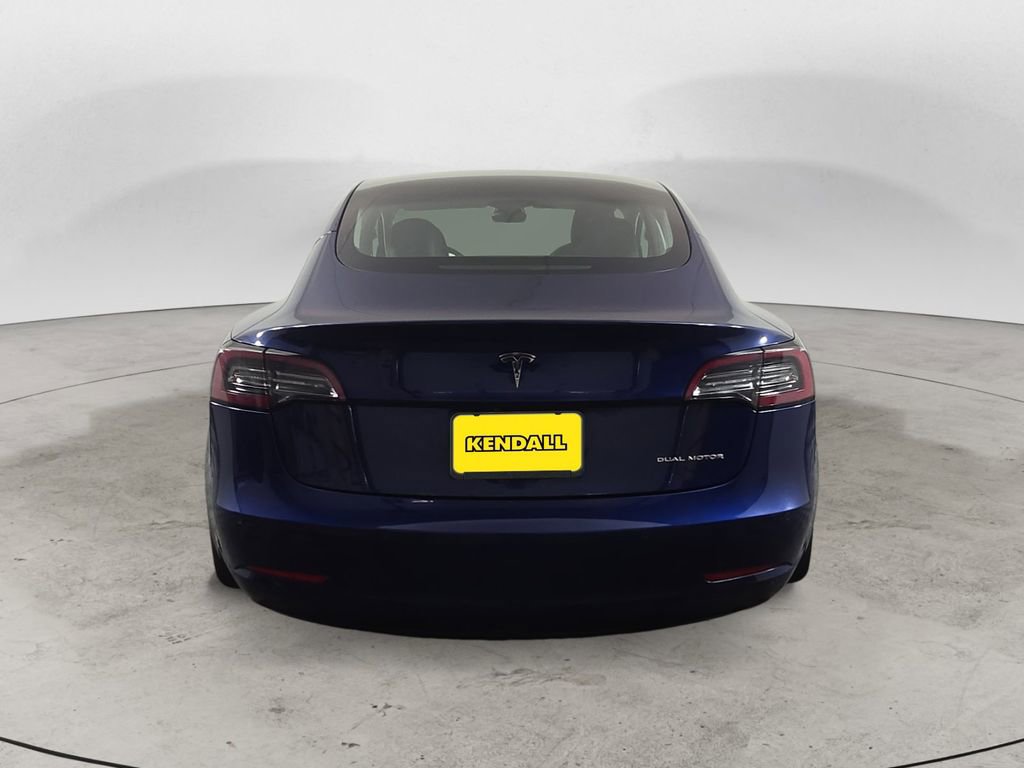 Used 2018 Tesla Model 3 Long Range image 4