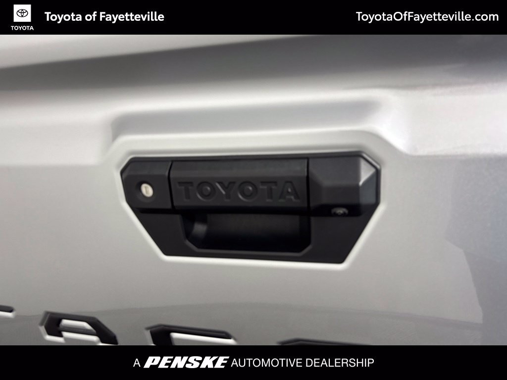 Certified 2024 Toyota Tacoma SR AWD/4WD image 9