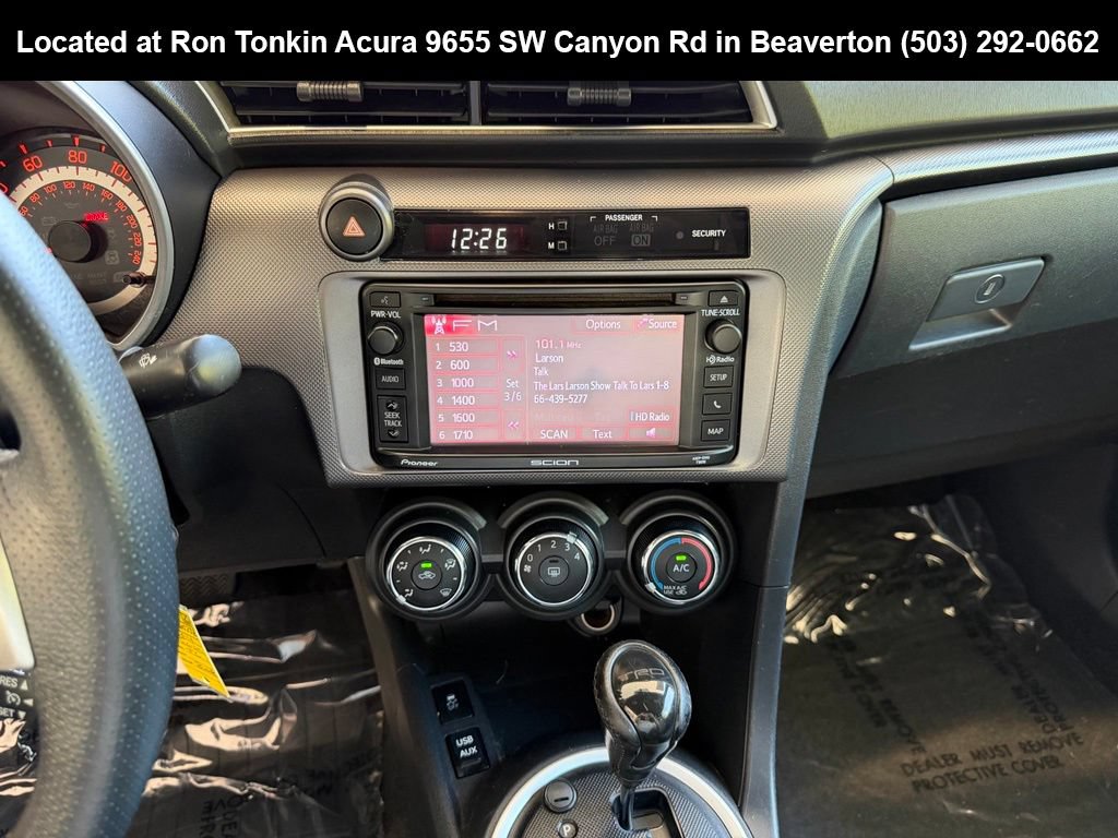 Used 2014 Scion tC FWD image 20