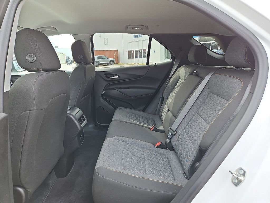 Used 2024 Chevrolet Equinox LT image 11