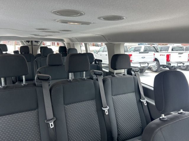 Used 2022 Ford Transit 350 XLT RWD image 25