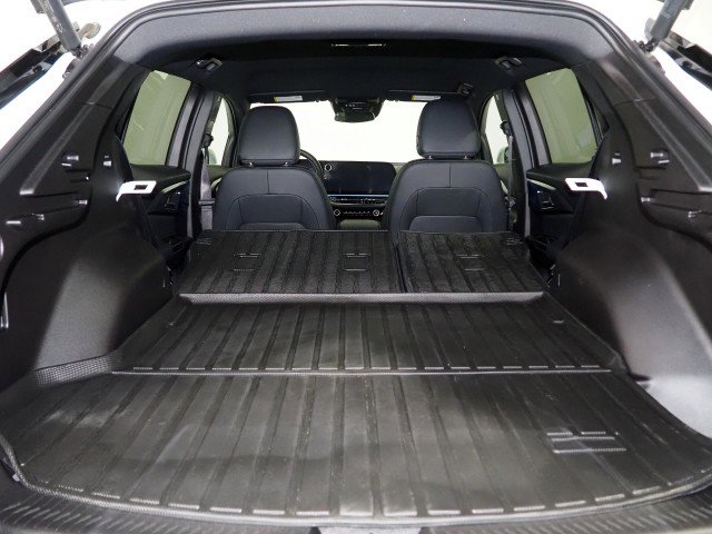 Used 2024 Chevrolet Equinox EV LT image 45