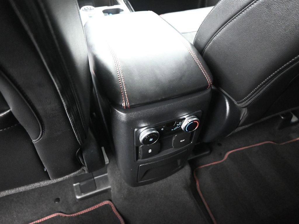 Used 2023 Ford Explorer ST-Line w/ Class IV Trailer Tow Package image 21