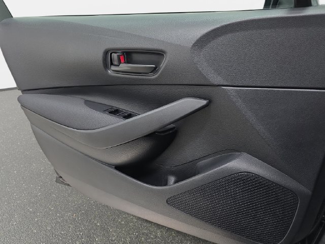 Certified 2025 Toyota Corolla LE FWD image 22