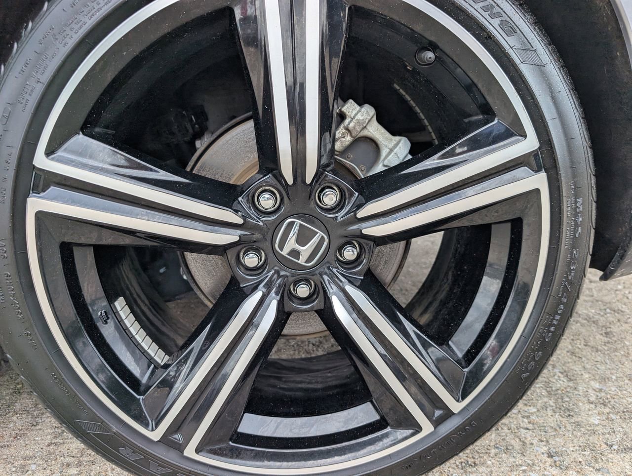 Used 2024 Honda Accord Sport image 7