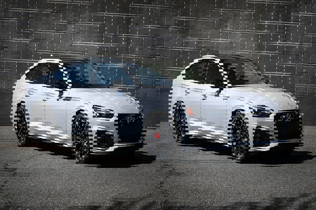 Used 2020 Audi S5 Prestige w/ S Sport Package image 2