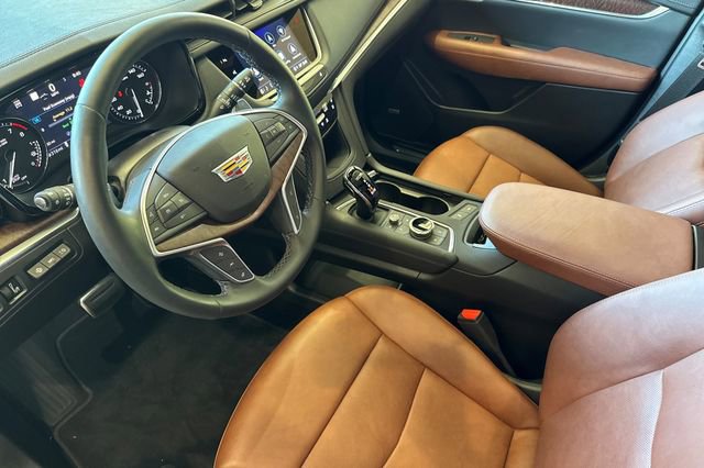 Certified 2025 Cadillac XT5 Sportv w/ Technology Package image 10