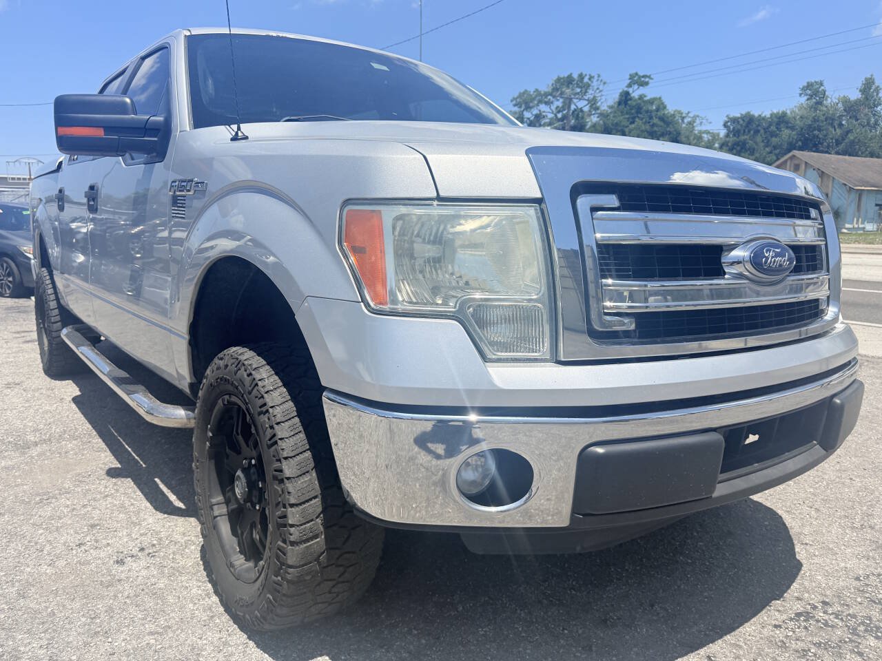 Used 2014 Ford F150 XLT w/ XLT Convenience Package RWD image 5