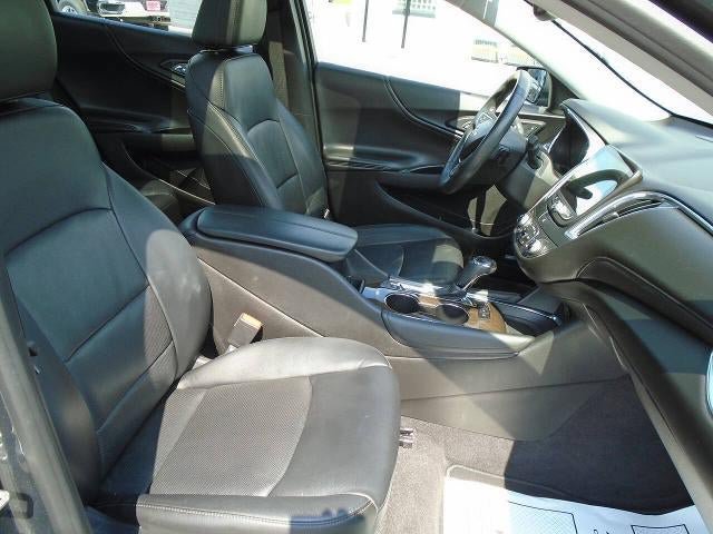 Certified 2017 Chevrolet Malibu Premier w/ Premier Sun and Wheel Package FWD image 19