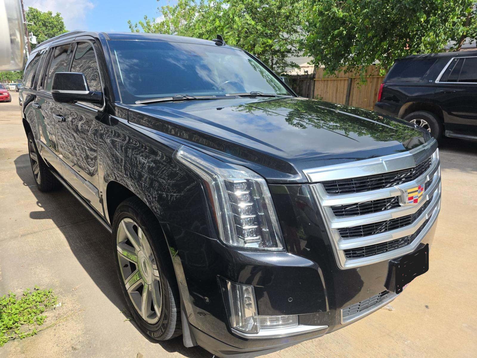 Used 2019 Cadillac Escalade ESV Premium Luxury AWD/4WD image 2