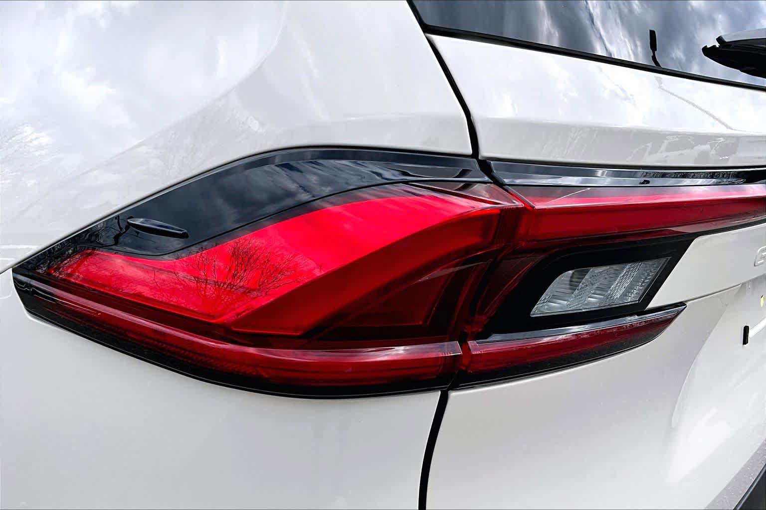 Used 2024 Toyota Grand Highlander Platinum image 27