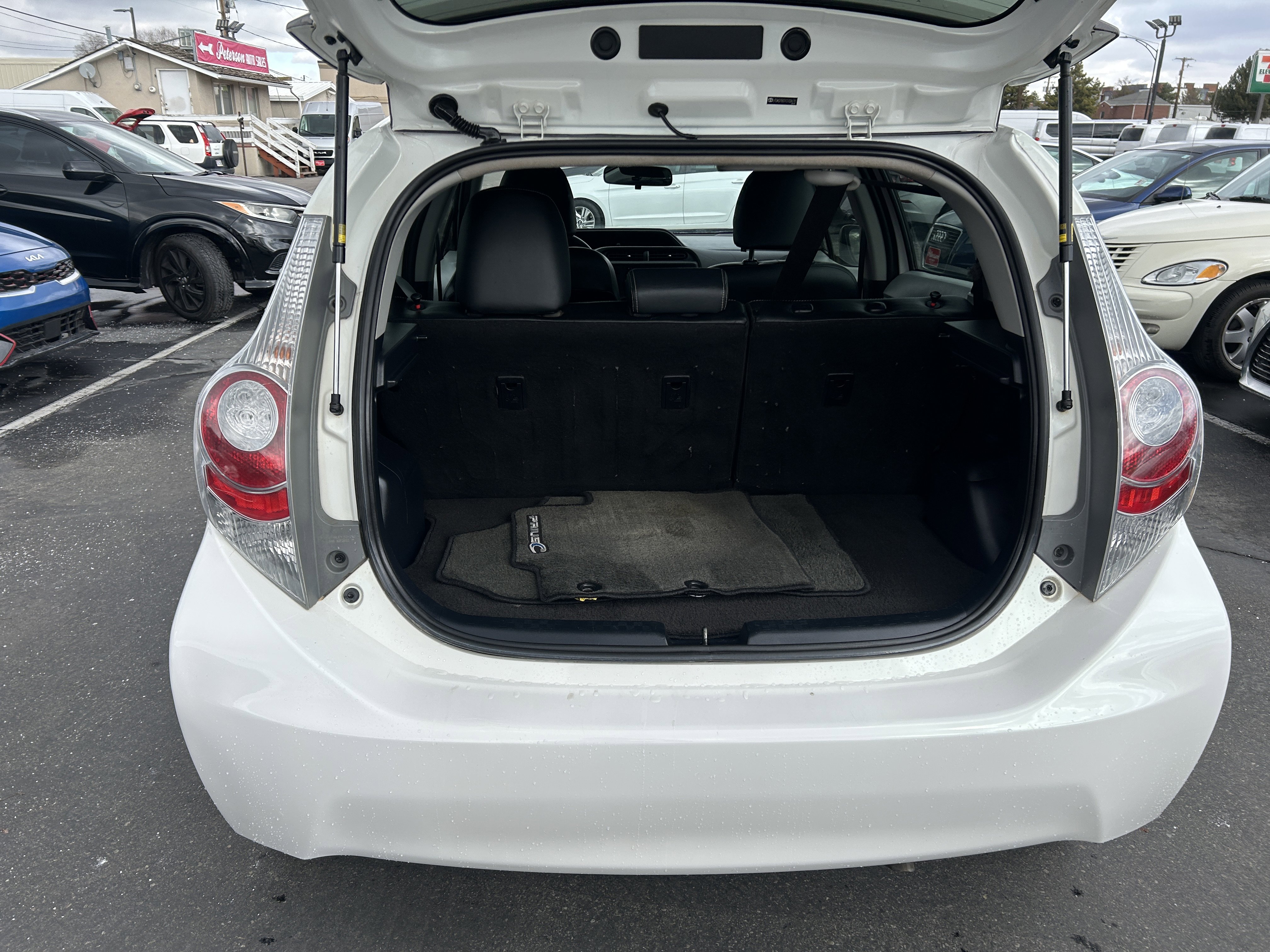 Used 2012 Toyota Prius C Four image 9