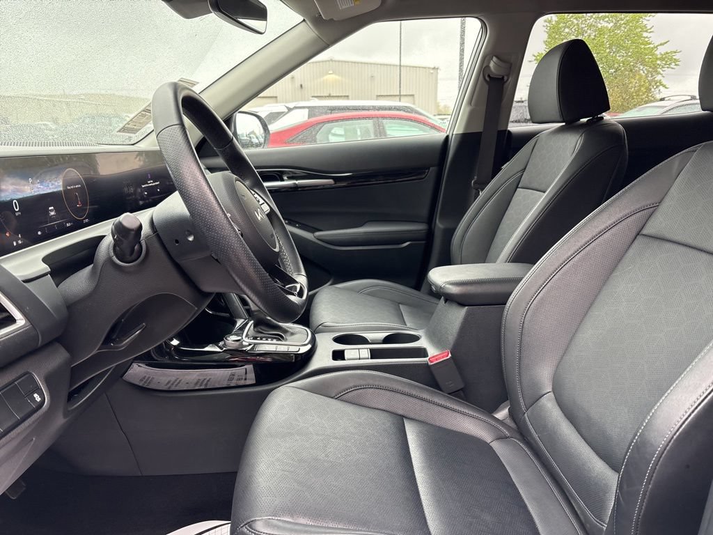 Used 2024 Kia Seltos SX AWD/4WD image 15