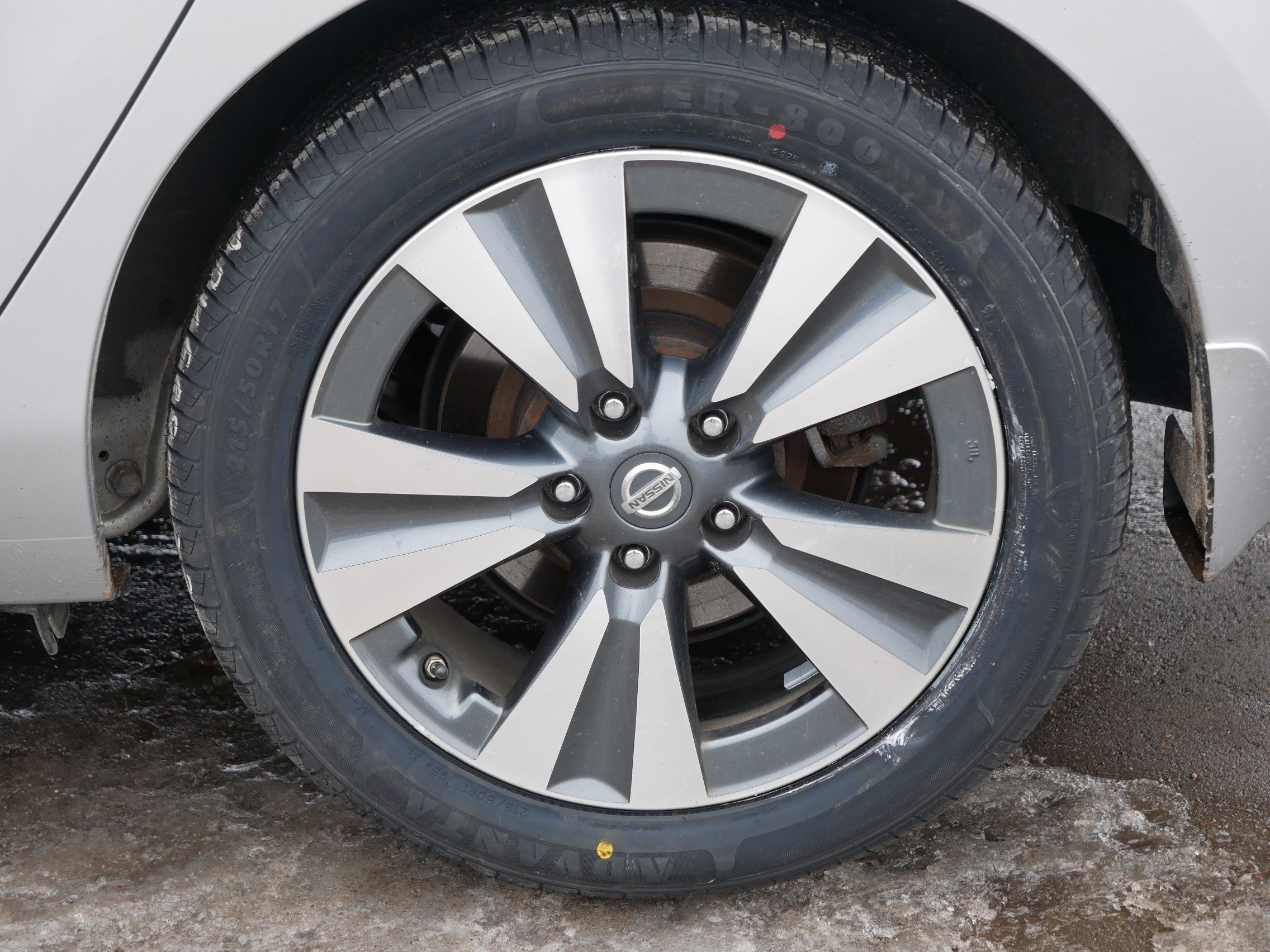 Used 2017 Nissan Leaf SV image 5