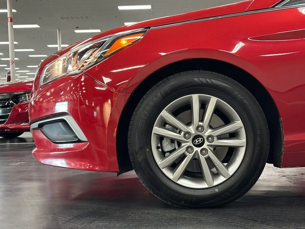 Used 2017 Hyundai Sonata SE image 12