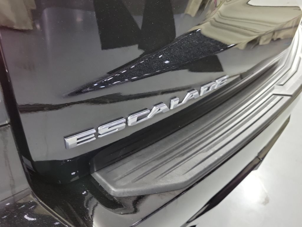 Certified 2024 Cadillac Escalade ESV Sport AWD/4WD image 5