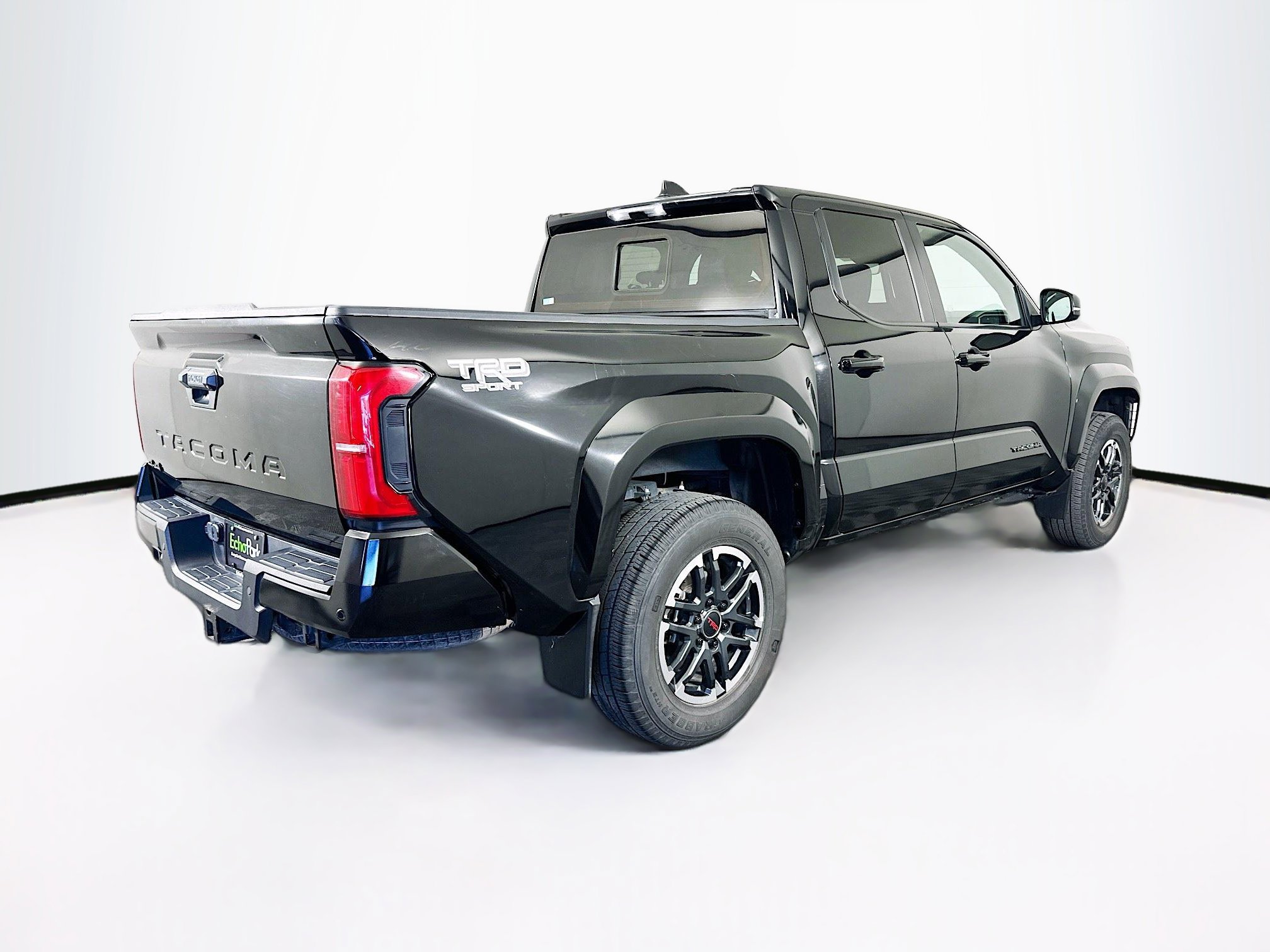 Used 2024 Toyota Tacoma TRD Sport w/ TRD Sport Upgrade Package image 9