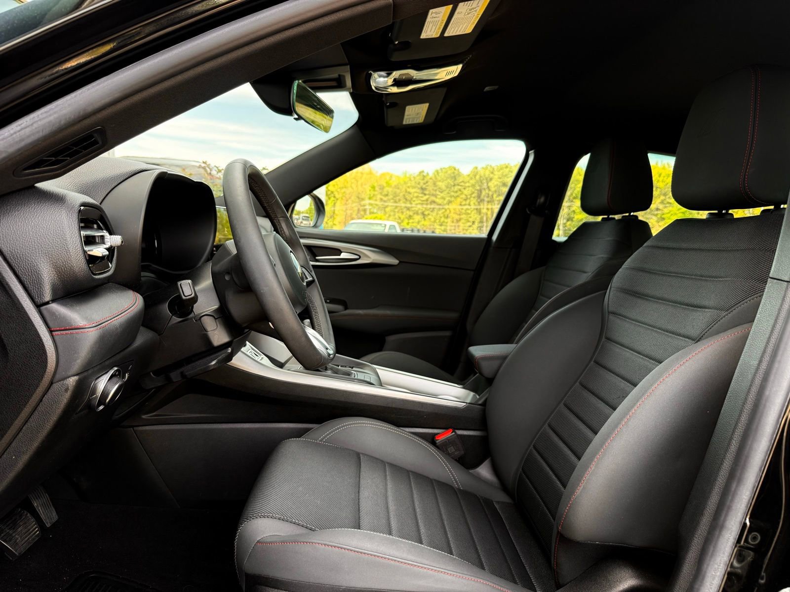 Used 2024 Dodge Hornet GT w/ GT Blacktop Package image 19