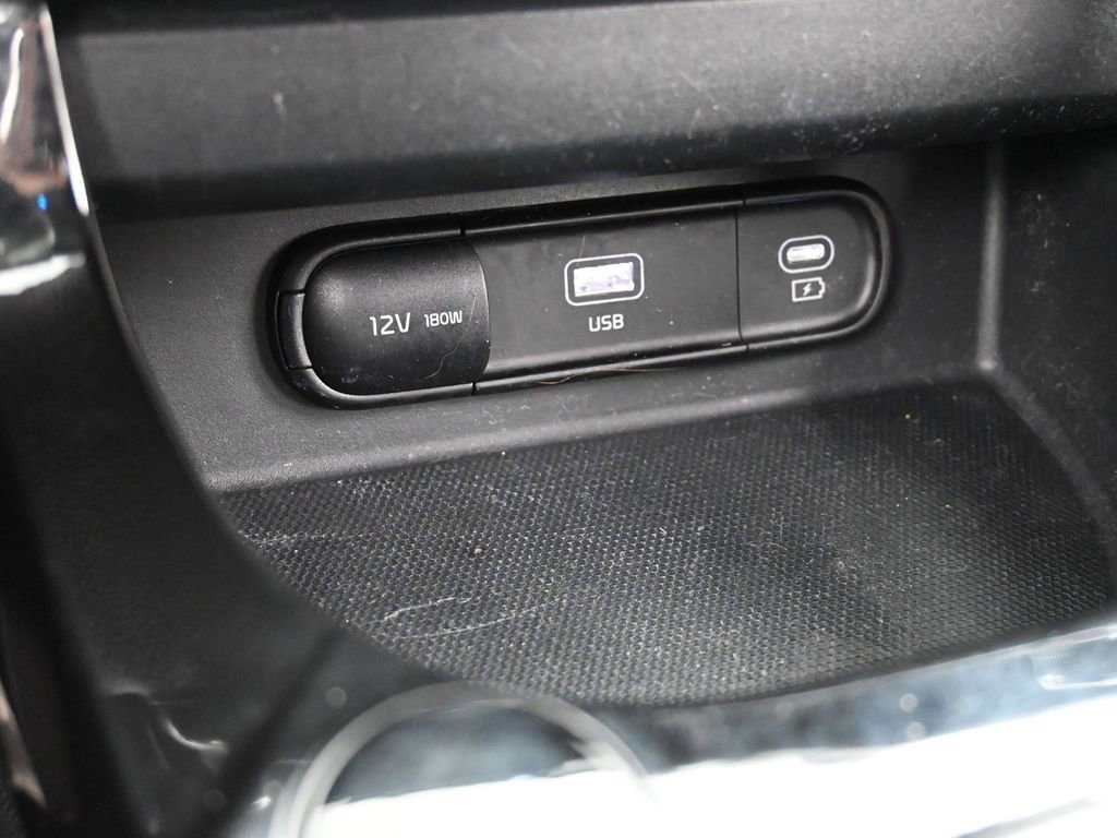 Used 2024 Kia Seltos S image 18