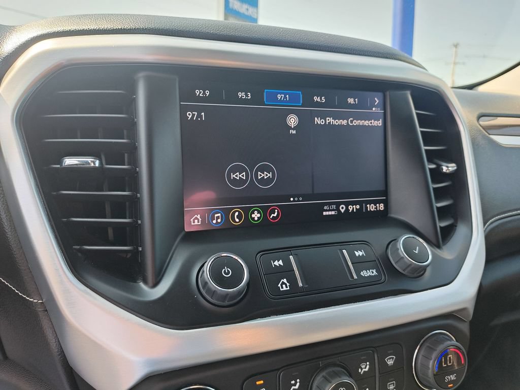 Used 2023 GMC Acadia SLE FWD image 16