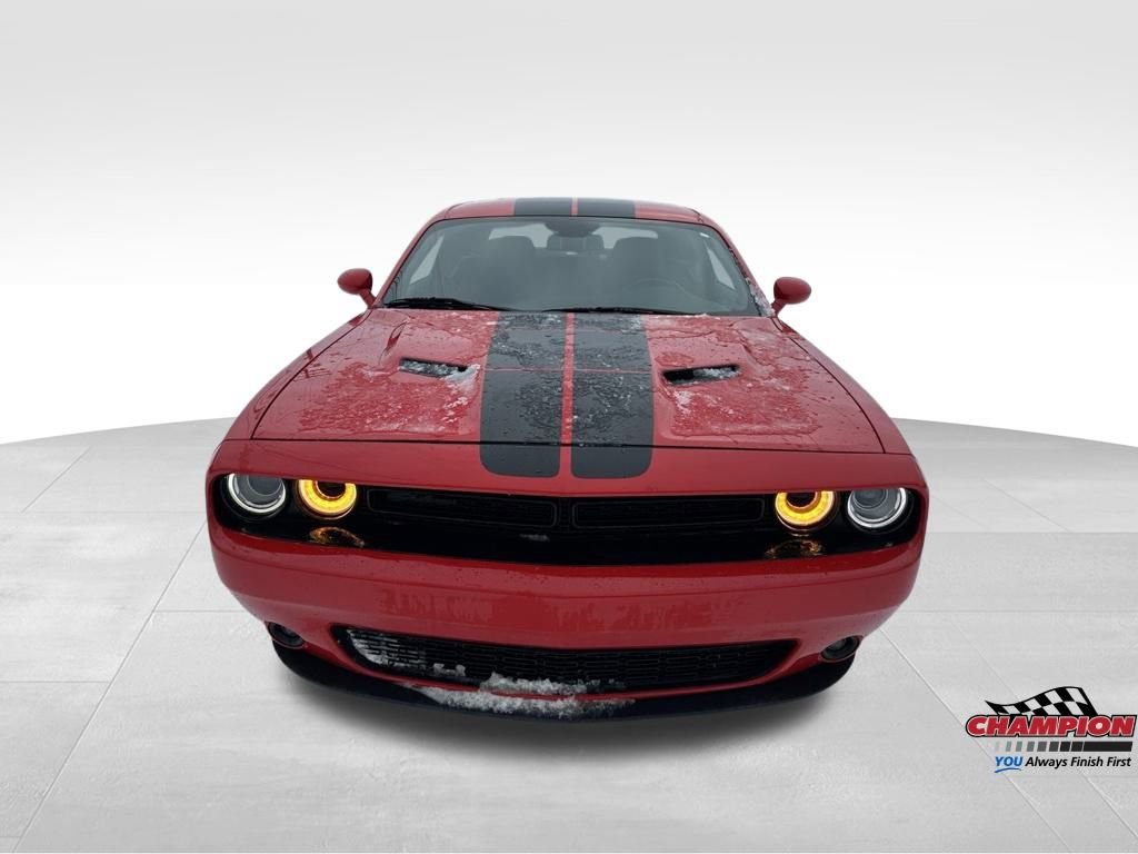 Used 2020 Dodge Challenger SXT w/ Blacktop Package image 11
